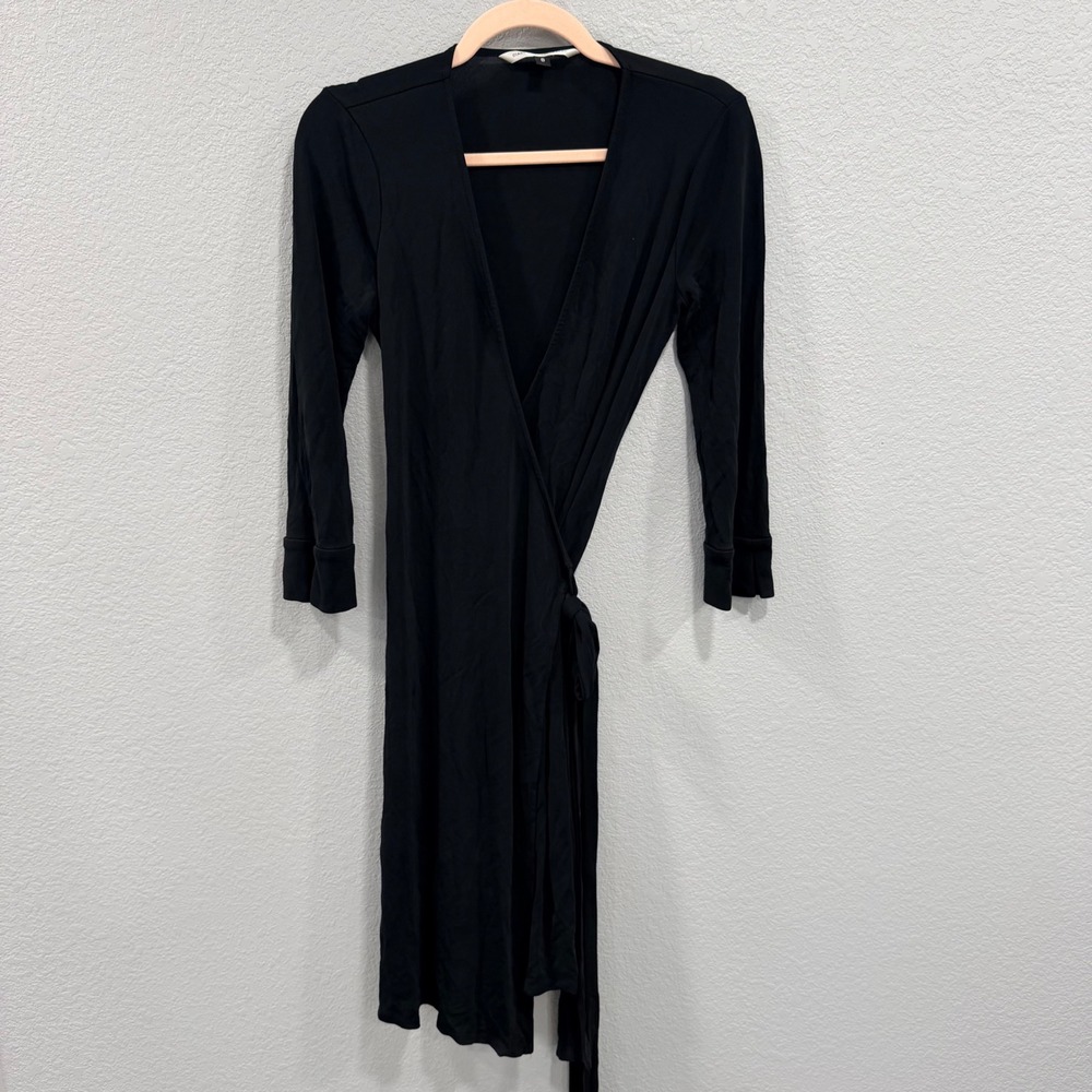 Diane von Furstenberg Women's 8 Black Jersey Wrap Dress 3/4 Sleeve LBD Classic
